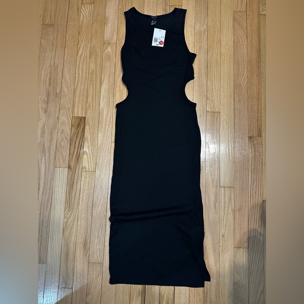 Forever 21 Black Sleeveless Dress